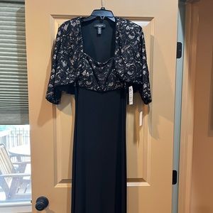 R & M Richard’s elegant dress with jacket. Size 10 petite